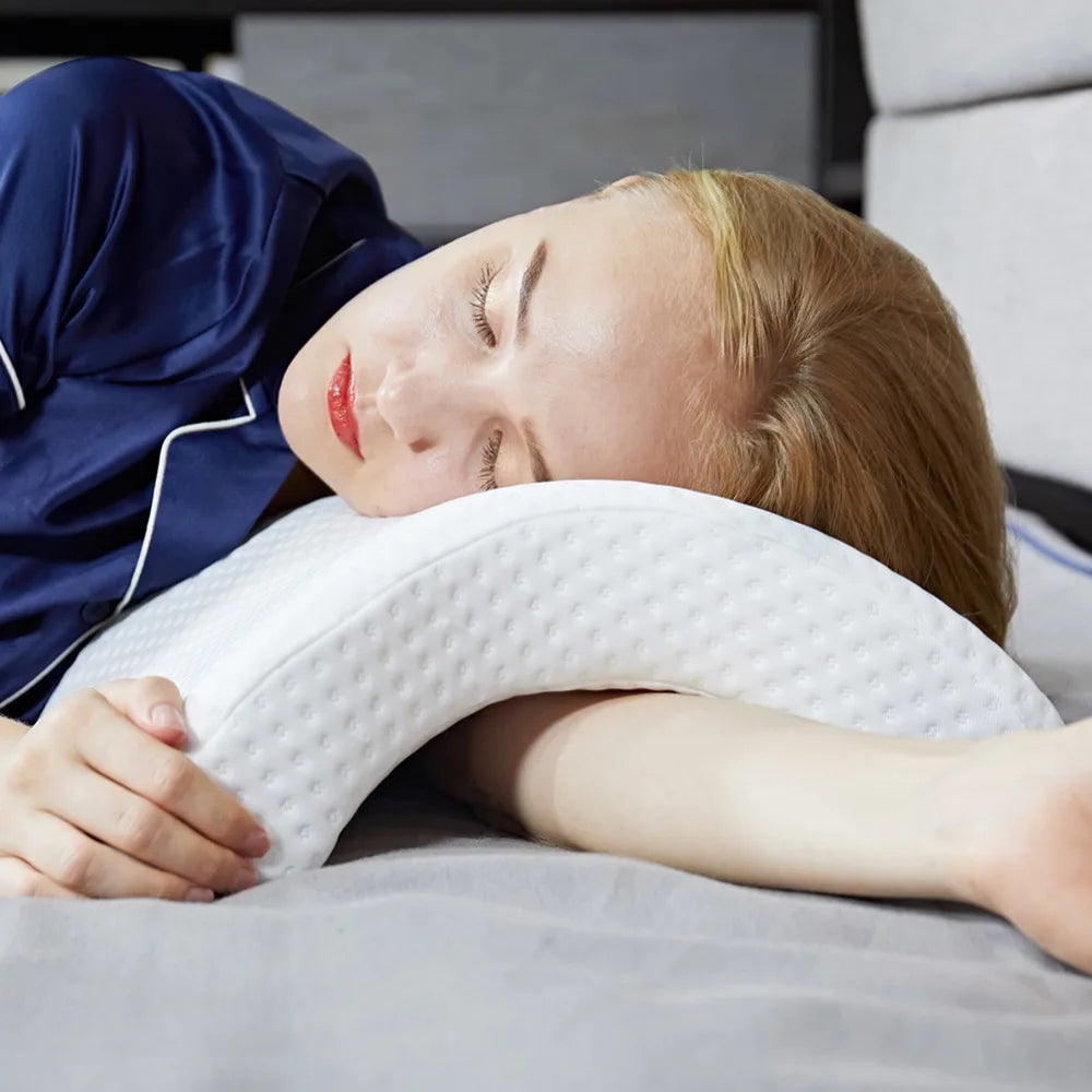 Zero Pressure Arm Tunnel Pillow
